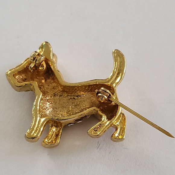 Dog pin - Picture 2 of 3